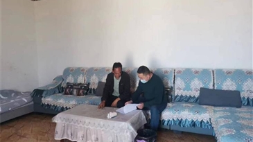 深入开展大走访慰问活动，做好脱贫攻坚后评估工作