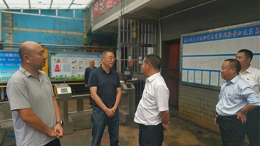 上下联动 齐抓共管——州国资委、凉山工投集团联合督查矿山企业防汛减灾和安全生产工作