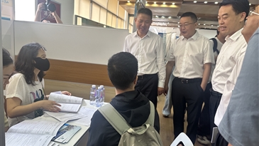 聚才引智促发展 校企联动谱新篇